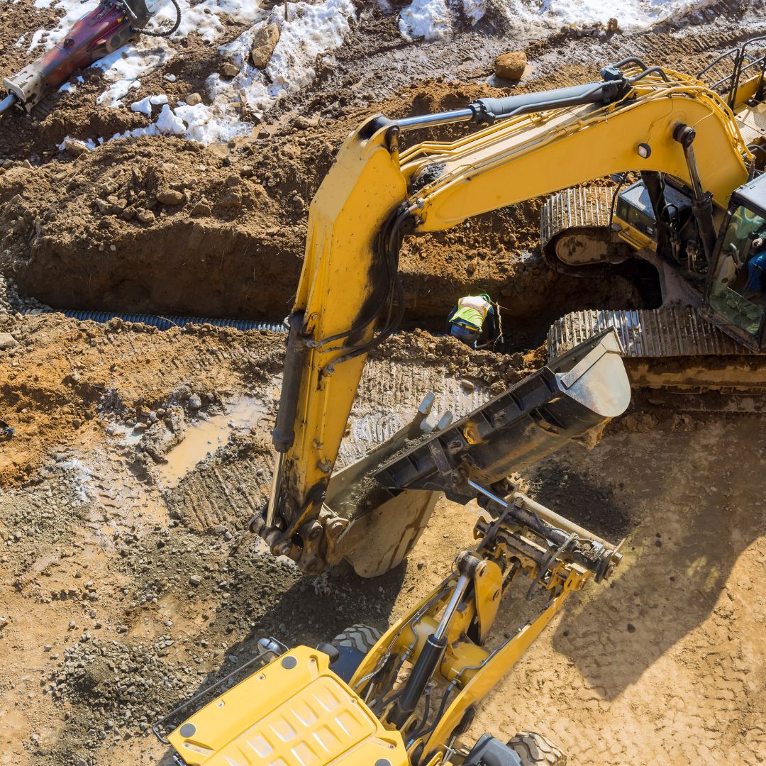 Serviços de escavação, uma etapa fundamental que prepara o palco para qualquer construção deslumbrar em segurança e estabilidade.