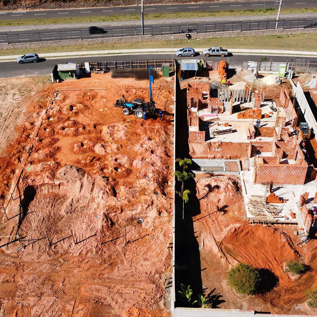 No âmbito da construção civil, as estacas escavadas desempenham um papel fundamental na garantia da estabilidade e segurança das estruturas.