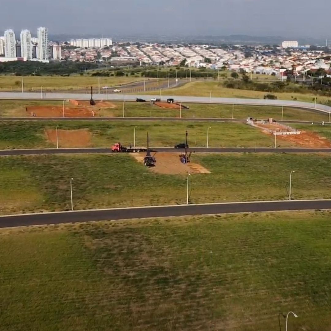 Neste guia completo, vamos abordar de forma detalhada tudo o que você precisa saber sobre estacas escavadas e injetadas.