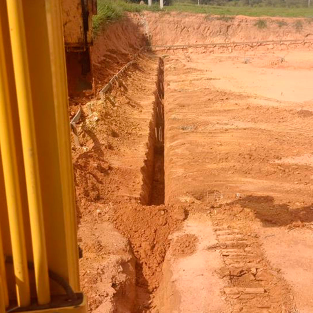 A fundação é um dos elementos mais críticos na construção de um edifício. Ela garante a estabilidade e segurança da estrutura ao longo do tempo. Dentro desse contexto, os baldrames desempenham um papel essencial.