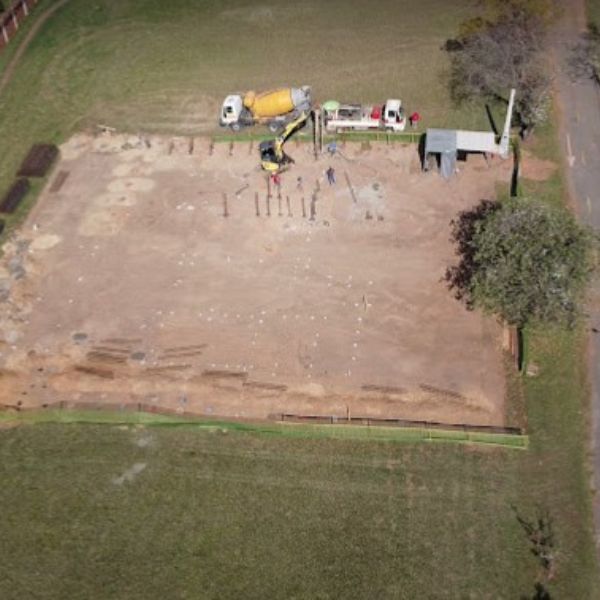 Estacas Escavadas Injetadas para Grandes Projetos de Construção.