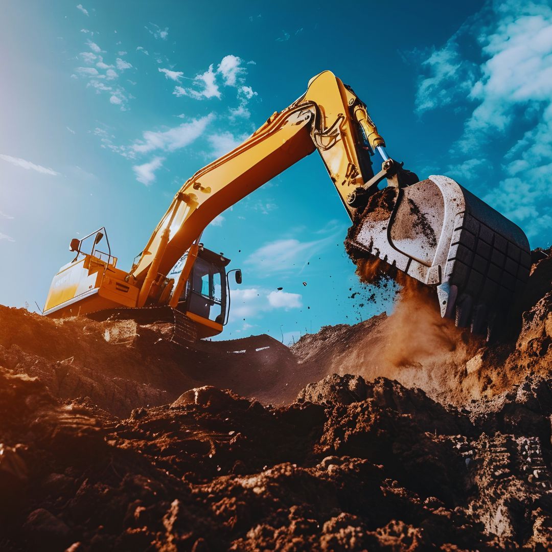 O aterro envolve a adição de material para elevar o nível do terreno, enquanto o desaterro refere-se à remoção de solo para rebaixá-lo.