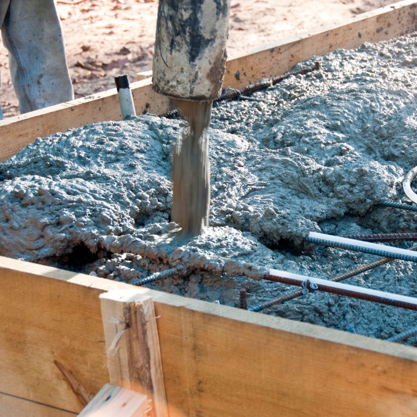 Bombeamento de Concreto em Áreas de Difícil Acesso.