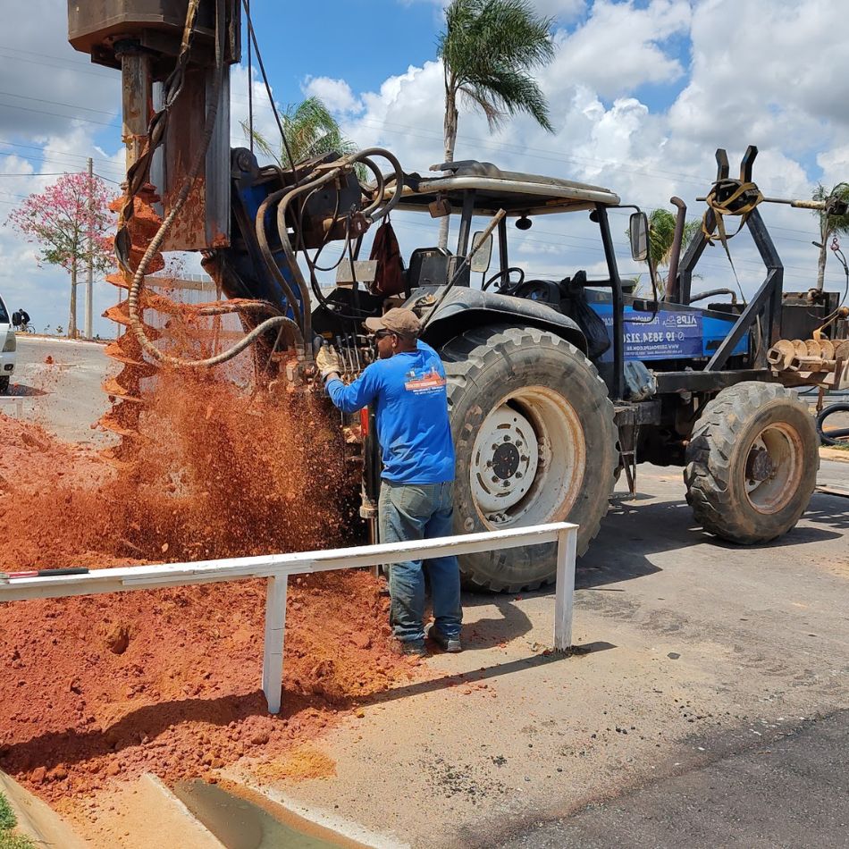 Visão Geral dos Equipamentos Usados na Perfuração de Estacas Escavadas.
