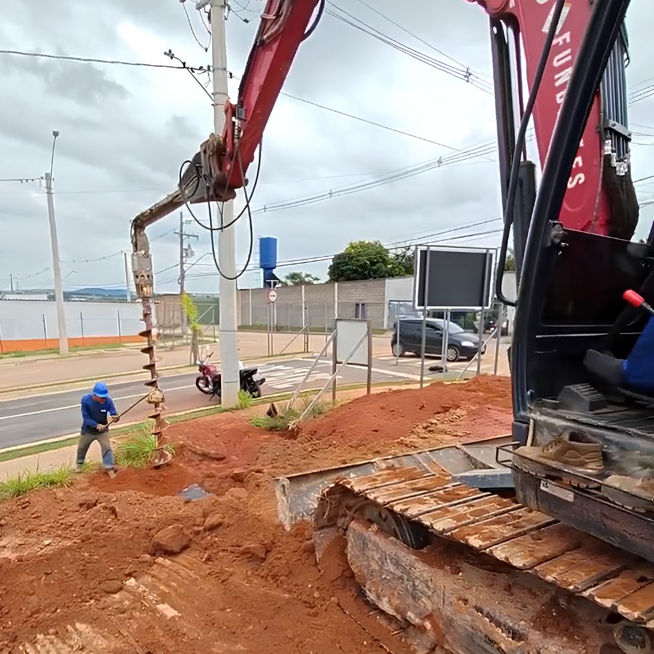 Estacas Escavadas: O Guia da Fundação Profunda para a sua Obra.
