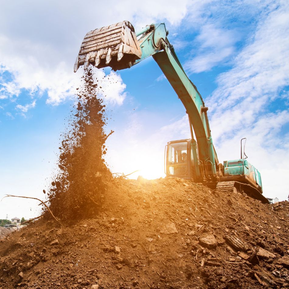 Serviços Completos de Terraplanagem: Preparar o Seu Terreno com Segurança e Economia.